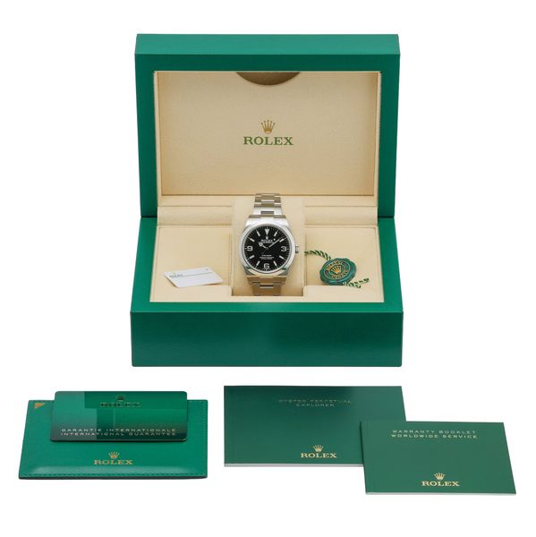 Rolex Explorer 214270